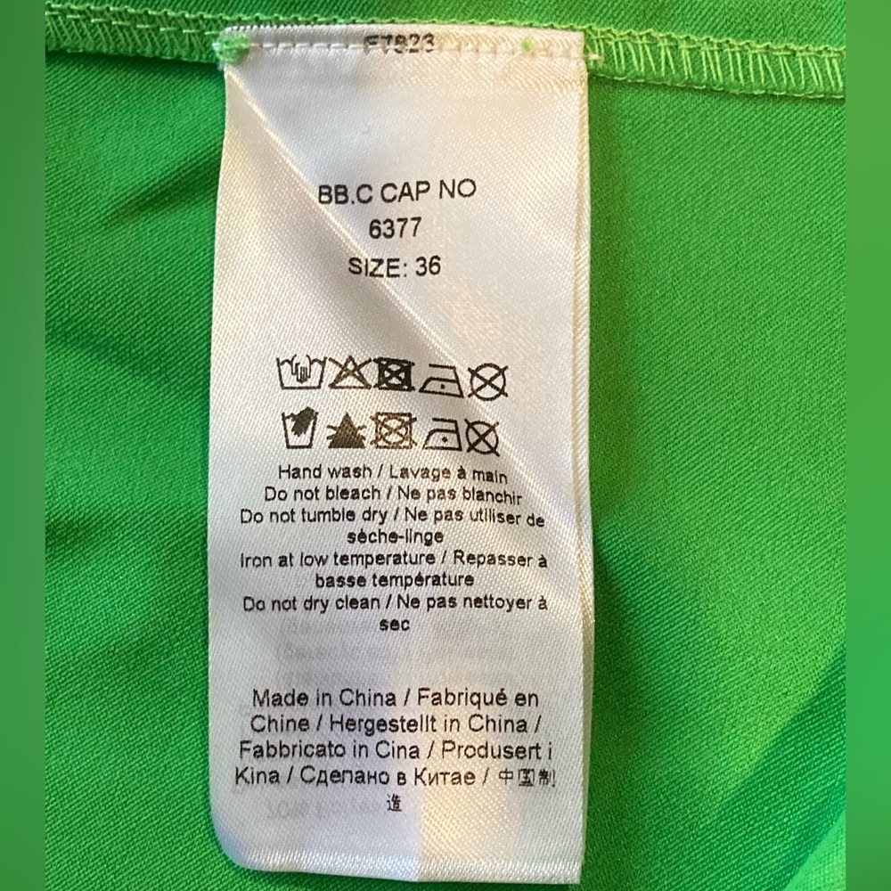 NWT Ganni Green Smocked Beaded Detail Satin Maxi Dress - Sz 4 - Picture 8 of 11